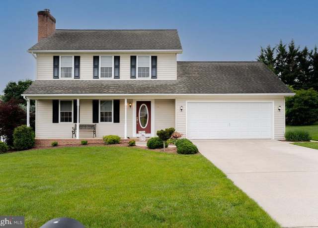 Property at 109 Willow Dr, Dayton, VA 22821, 3 beds, 2 baths