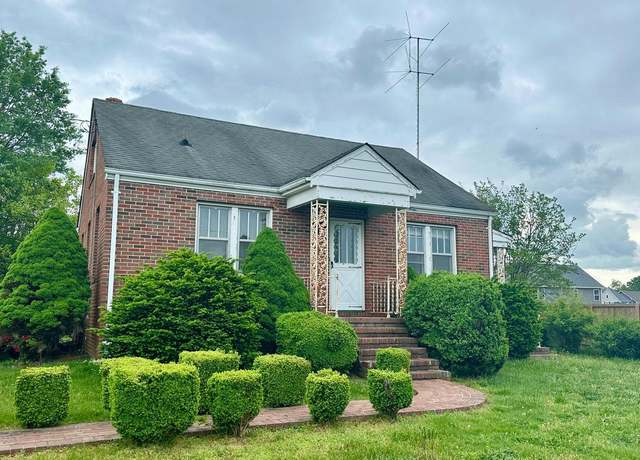 Property at 11 Strawberry Ln, Fredericksburg, VA 22405, 3 beds, 1 bath