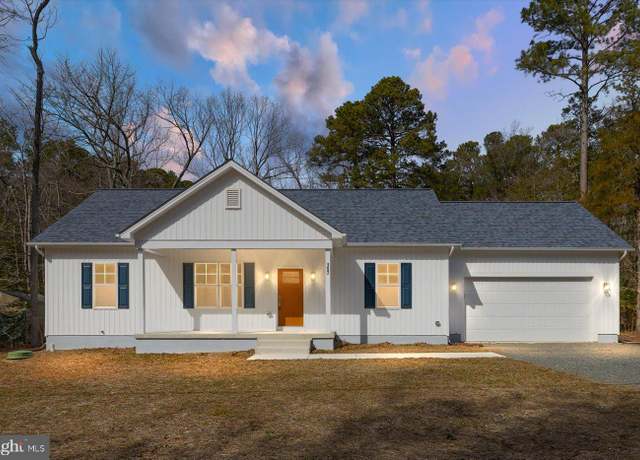 Property at 157 North Glebe Rd, Montross, VA 22520, 3 beds, 2 baths