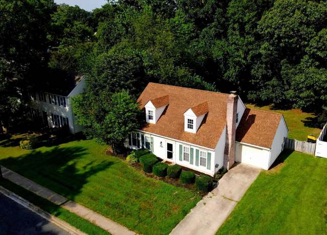 Property at 133 Meetinghouse Ln, Dover, DE 19904, 4 beds, 2 baths