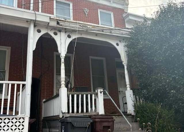 Property at 225 W 17th St, Wilmington, DE 19802, 3 beds, 1 bath