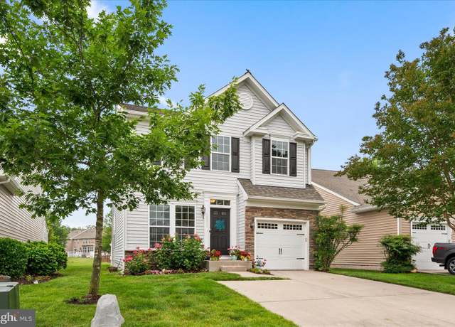 Property at 10011 Iron Pointe Dr, Millsboro, DE 19966, 3 beds, 3.5 baths