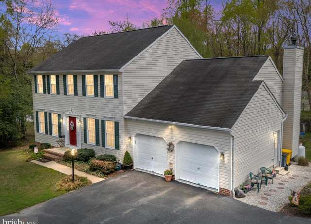 Property at 1901 Arundel Rd, Pasadena, MD 21122, 4 beds, 2.5 baths