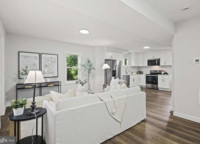 Property at 7911 Beverly Ave, Parkville, MD 21234, 3 beds, 3 baths