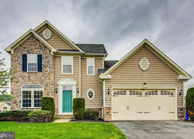 Property at 3717 Wallingford Ct, Waldorf, MD 20603, 4 beds, 2.5 baths
