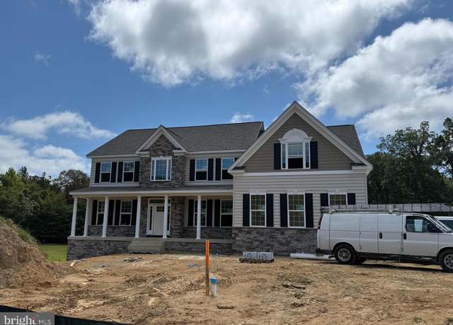 Property at 10460 Lofton Hill Rd, La Plata, MD 20646, 4 beds, 4 baths
