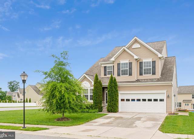Property at 199 Colbert St, Taneytown, MD 21787, 5 beds, 3.5 baths