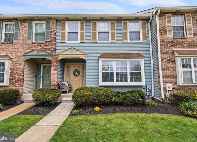 Property at 158 Camber Ln, Mount Laurel, NJ 08054, 3 beds, 2.5 baths
