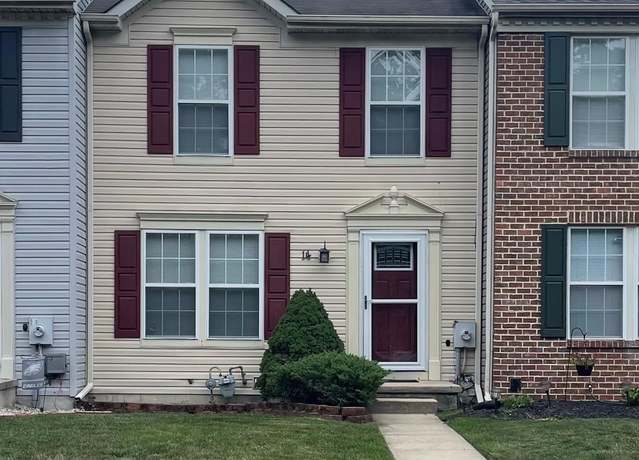 Property at 14 Coachlight Dr, Sicklerville, NJ 08081, 3 beds, 1.5 baths