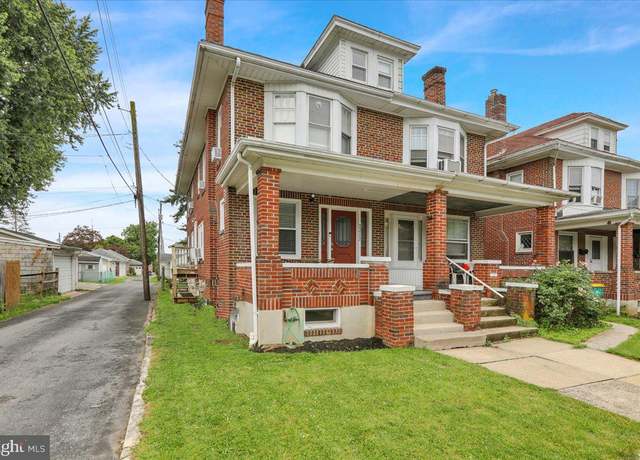 Property at 2212 Highland St, Reading, PA 19609, 4 beds, 2 baths