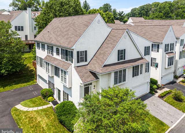 Property at 1201 Whispering Brooke Dr, Newtown Square, PA 19073, 3 beds, 3 baths
