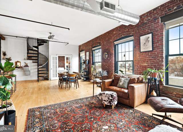 Property at 1125 E Columbia Ave #302, Philadelphia, PA 19125, 2 beds, 1.5 baths