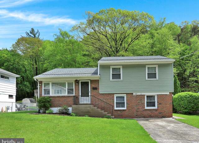 Property at 152 Anderson St, Pottsville, PA 17901, 4 beds, 2 baths