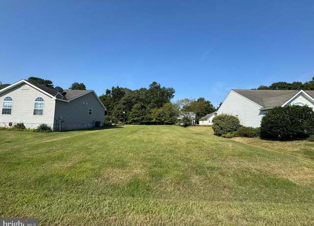 Property at Lot 20 Jolly Rodger Dr, Greenbackville, VA 23356