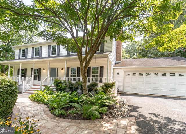 Property at 10329 Zion Dr, Fairfax, VA 22032, 4 beds, 2.5 baths