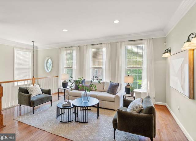 Property at 43750 Lees Mill Sq, Leesburg, VA 20176, 4 beds, 3.5 baths