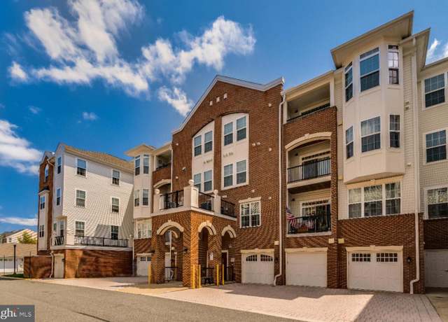 Property at 10273 Fountain Cir #202, Manassas, VA 20110, 3 beds, 2 baths