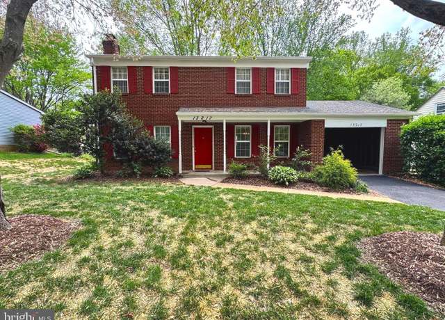 Property at 13217 Nickleson Dr, Woodbridge, VA 22193, 3 beds, 2.5 baths