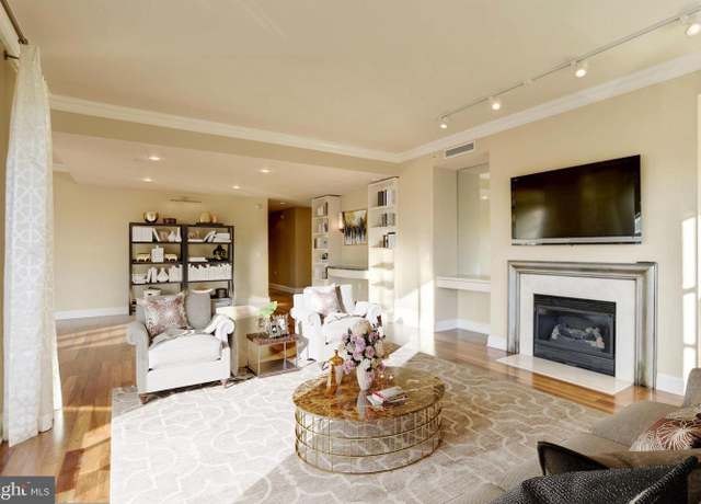 Property at 801 Key Hwy #413, Baltimore, MD 21230, 2 beds, 2.5 baths