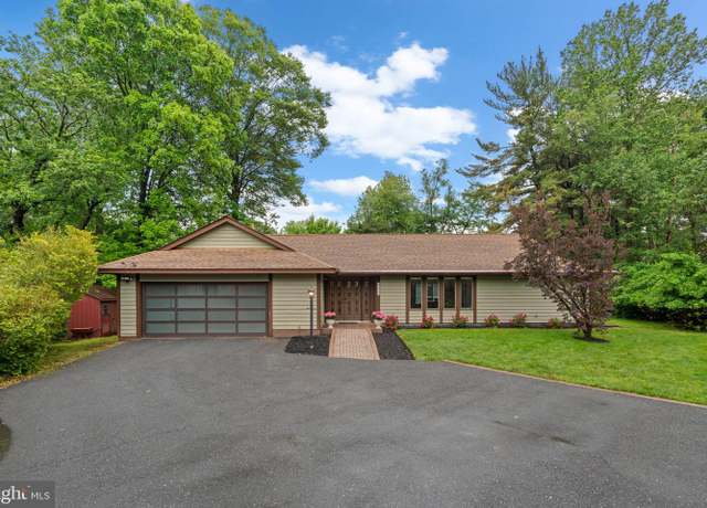 Property at 6115 Oakland Mills Rd, Columbia, MD 21045, 5 beds, 2.5 baths