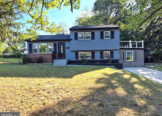 Property at 814 Aston Martin Dr, Lindenwold, NJ 08021, 4 beds, 2 baths