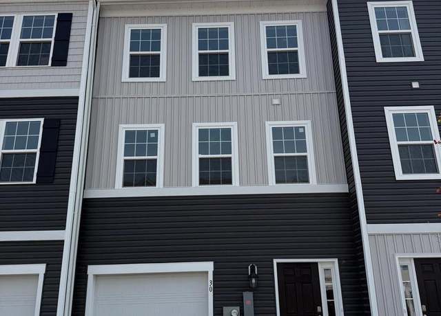 Property at 30 Baybreeze Dr, Waretown, NJ 08758, 3 beds, 2.5 baths