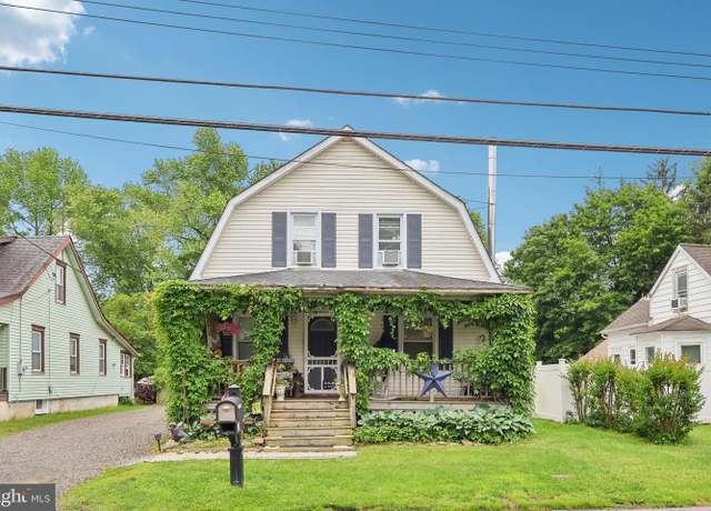 Property at 32 Jacobstown Rd, New Egypt, NJ 08533, 3 beds, 2 baths