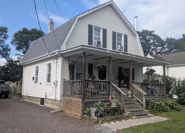Property at 32 Jacobstown Rd, New Egypt, NJ 08533, 3 beds, 2 baths