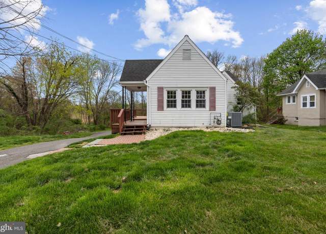 Property at 116 E Street Rd, Kennett Square, PA 19348, 4 beds, 1.5 baths