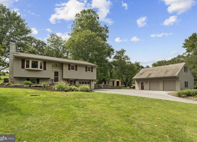 Property at 562 Walnut Hill Rd, Millersville, PA 17551, 3 beds, 1.5 baths