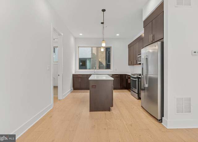 Property at 927-31 N Front St #2, Philadelphia, PA 19123, 3 beds, 3 baths