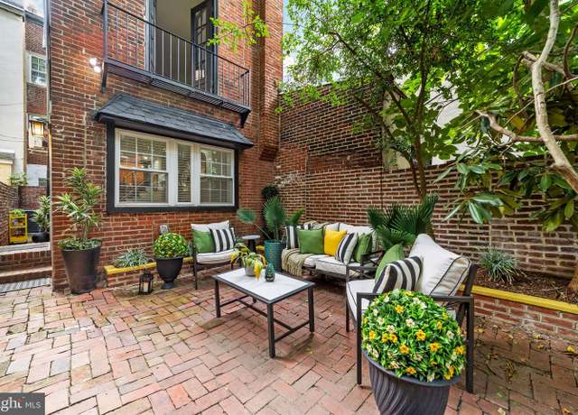 Property at 321 S Fawn St, Philadelphia, PA 19107, 3 beds, 2.5 baths