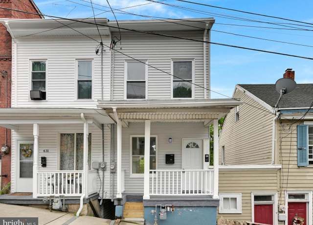Property at 429 E Arch St, Pottsville, PA 17901, 4 beds, 2 baths