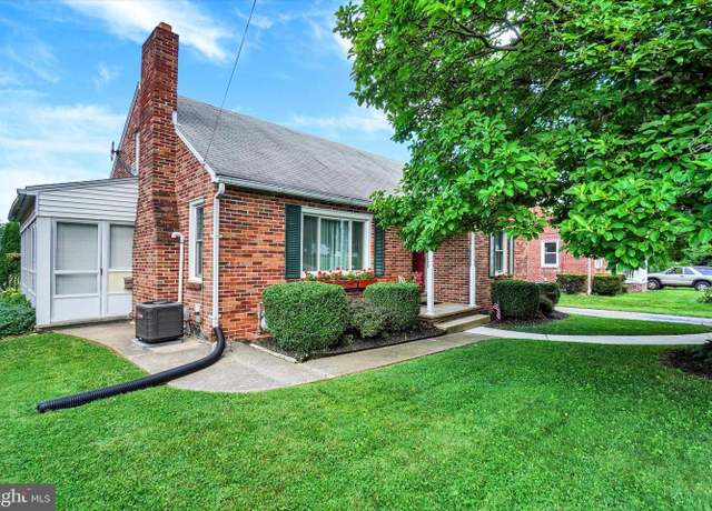 Property at 1119 Ruxton Rd, York, PA 17403, 4 beds, 1 bath