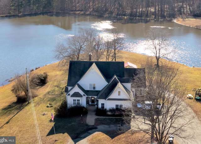 Property at 495 Deepwood Farm Dr, Scottsville, VA 24590, 6 beds, 4 baths