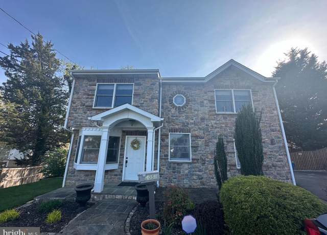 Property at 2052 Arch Dr, Falls Church, VA 22043, 4 beds, 3 baths