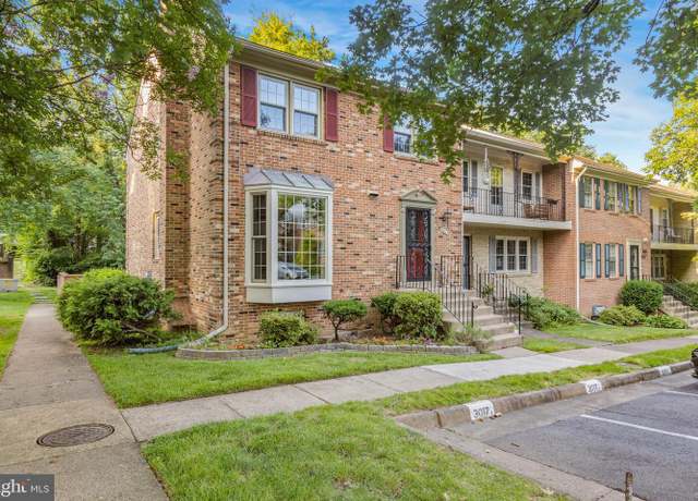 Property at 3017 Seven Oaks Pl, Falls Church, VA 22042, 4 beds, 3.5 baths