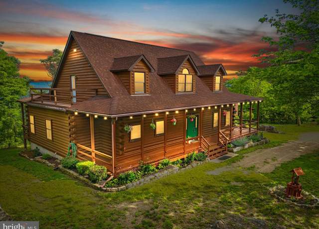 Property at 1292 Peaks View Dr, Yellow Spring, WV 26865, 5 beds, 3.5 baths