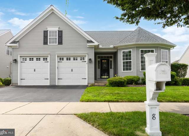Property at 8 Spring Arbor Dr, Middletown, DE 19709, 2 beds, 2 baths