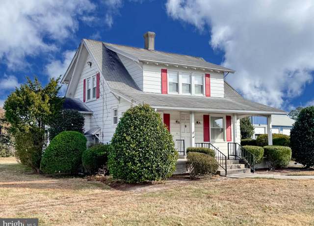 Property at 20663 Coastal Hwy, Rehoboth Beach, DE 19971, 3 beds, 1.5 baths