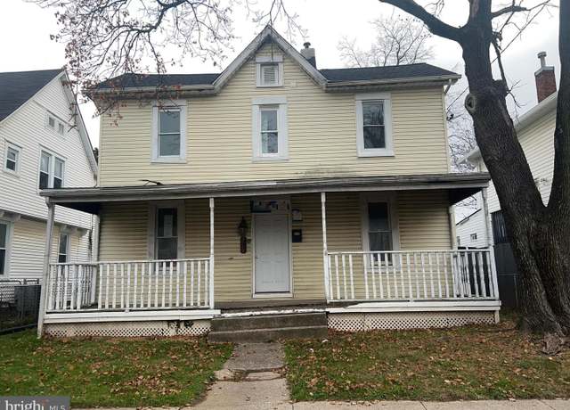 Property at 3703 6th St, Brooklyn, MD 21225, 4 beds, 2.5 baths