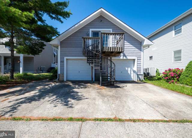 Property at 607 Seaweed Ln, Ocean City, MD 21842, 4 beds, 4 baths