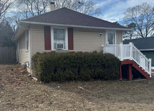 Property at 20 Mount Clement Ave, Pine Hill, NJ 08021, 2 beds, 1 bath