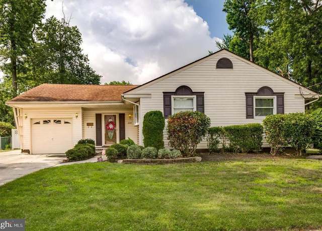 Property at 244 Holly Ave, Woodbury Heights, NJ 08097, 3 beds, 1.5 baths
