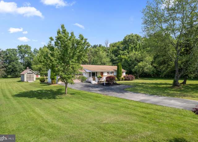 Property at 2535 Church Ln, Kintnersville, PA 18930, 3 beds, 1.5 baths