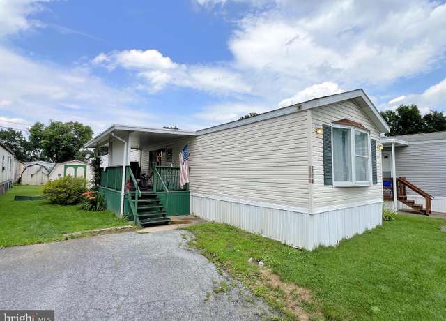 Property at 317-B Caravan Ct, Middletown, PA 17057, 3 beds, 1 bath