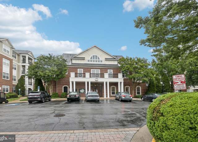 Property at 12925 Centre Park Cir #106, Herndon, VA 20171, 2 beds, 2 baths