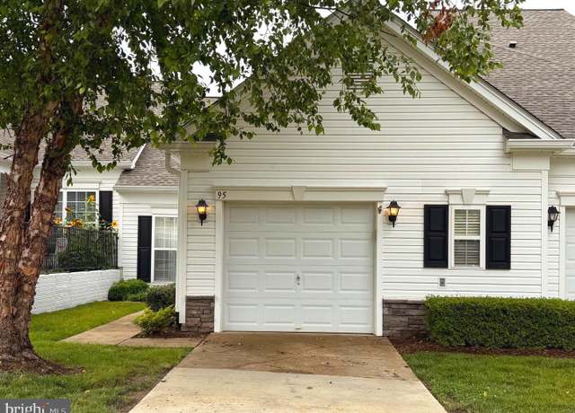 Property at 95 Aspen Hill Dr, Fredericksburg, VA 22406, 2 beds, 2 baths