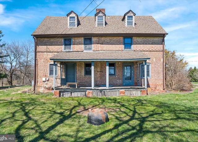 Property at 875 Port Penn Rd, Middletown, DE 19709, 6 beds, 4 baths