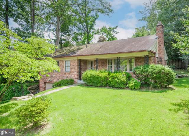 Property at 6216 Massachusetts Ave, Bethesda, MD 20816, 3 beds, 2.5 baths